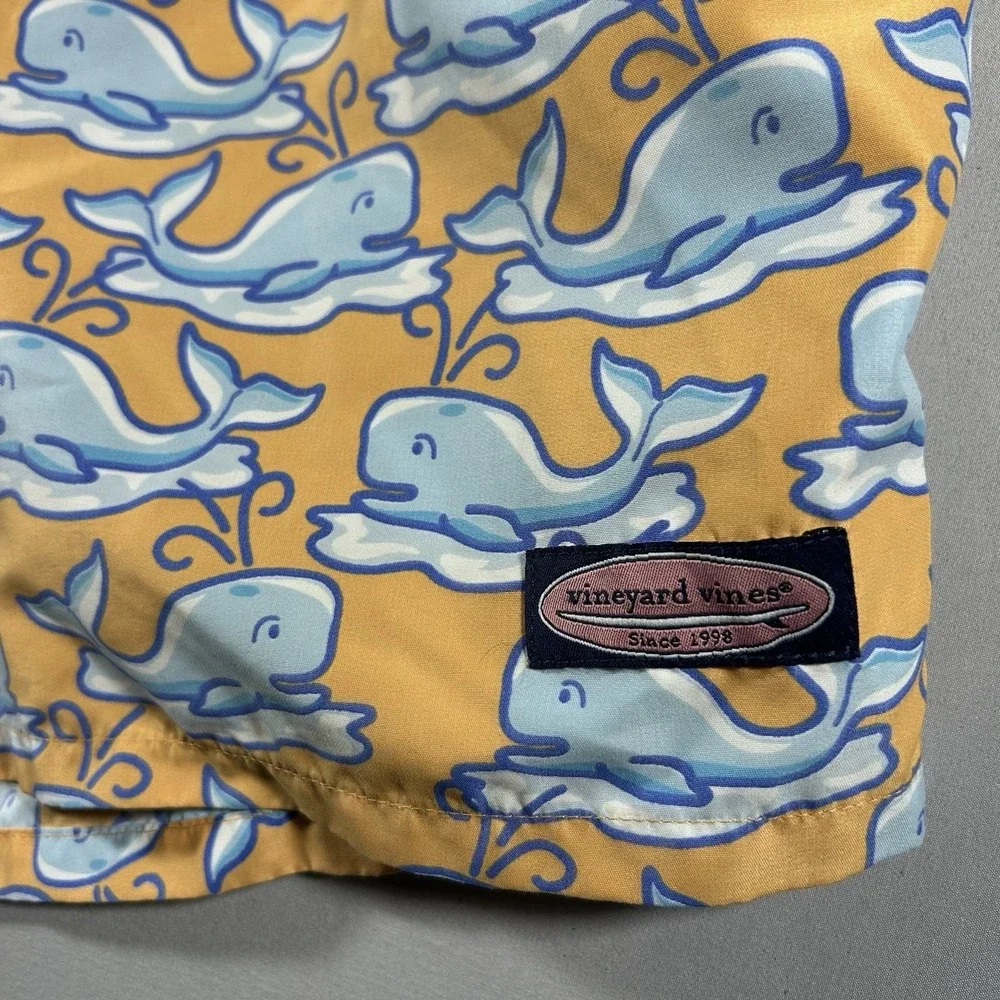 Vineyard Vines men vineyard